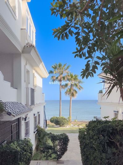 Image No.18-3 Bed Apartment for sale