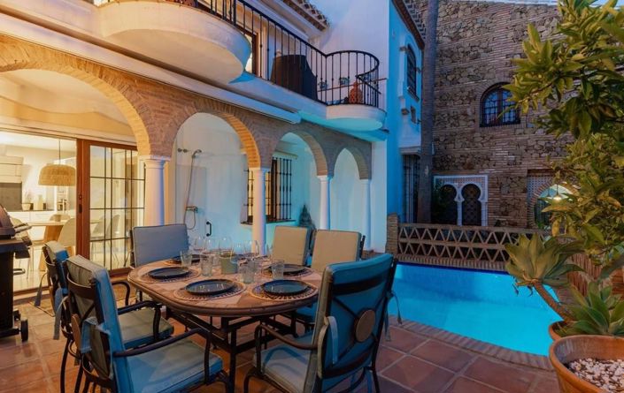 Image No.2-3 Bed Townhouse for sale