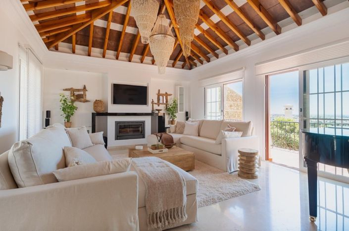 Image No.3-3 Bed Townhouse for sale