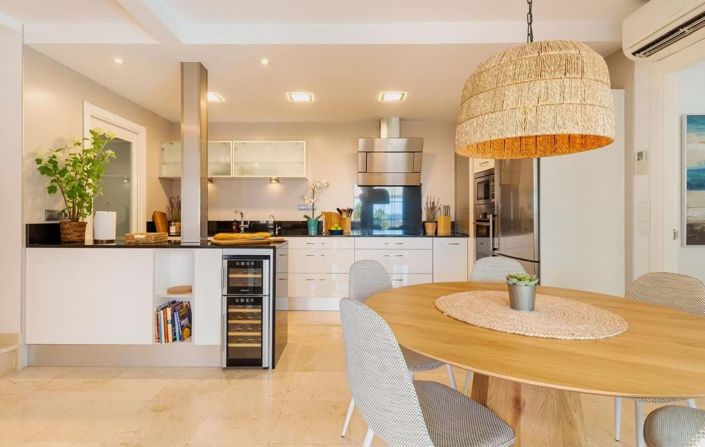 Image No.5-3 Bed Townhouse for sale