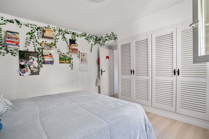 Image No.19-2 Bed Townhouse for sale