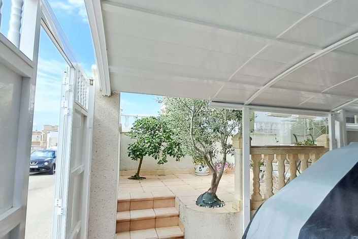 Image No.10-2 Bed Bungalow for sale