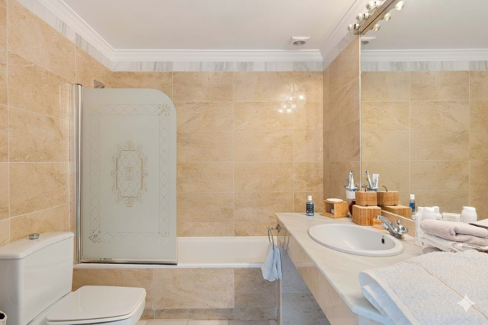 Image No.14-Maison de ville de 3 chambres à vendre à Estepona