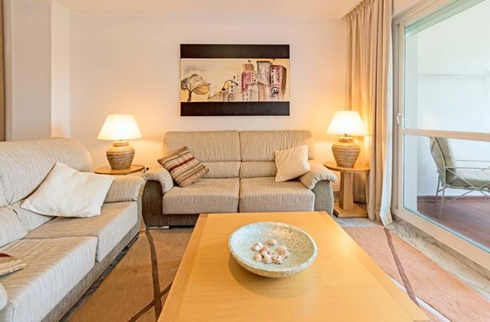 Image No.10-3 Bed Apartment for sale