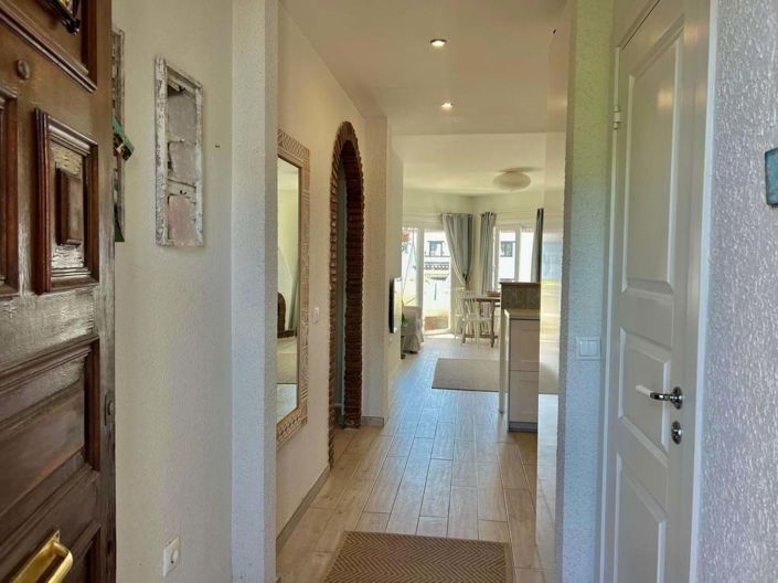 Image No.13-2 Bed Apartment for sale