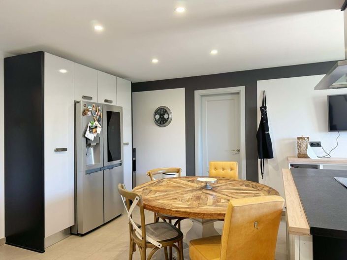 Image No.19-5 Bed Villa for sale