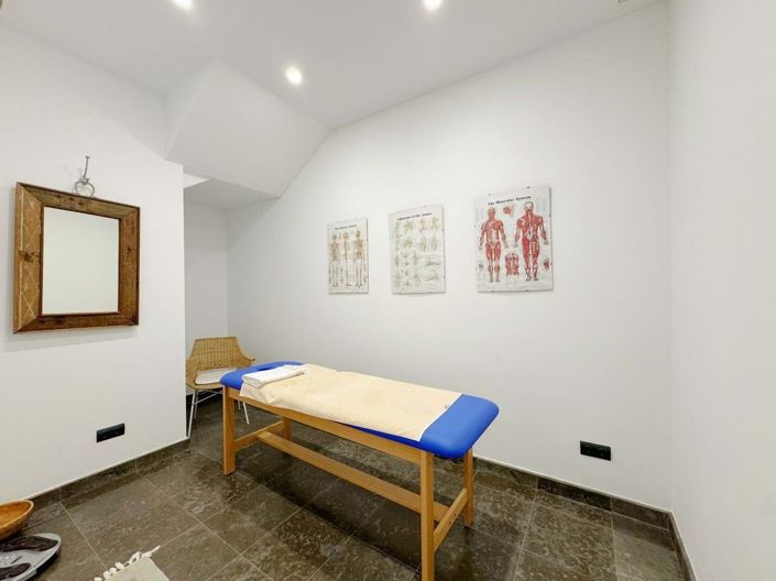 Image No.35-5 Bed Villa for sale