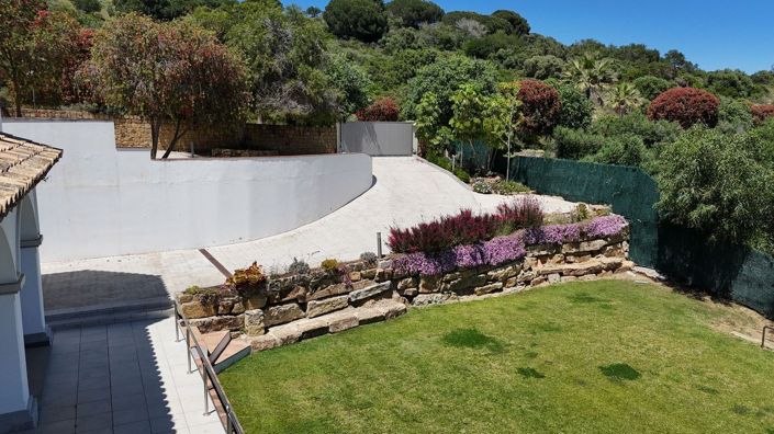 Image No.49-5 Bed Villa for sale