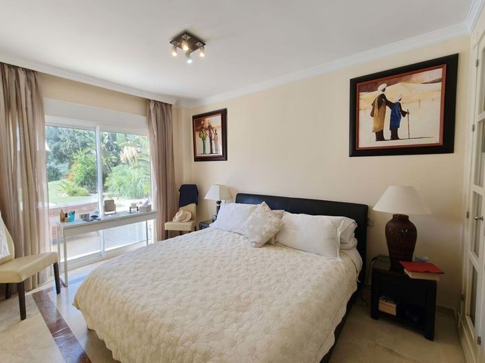 Image No.15-3 Bed Apartment for sale