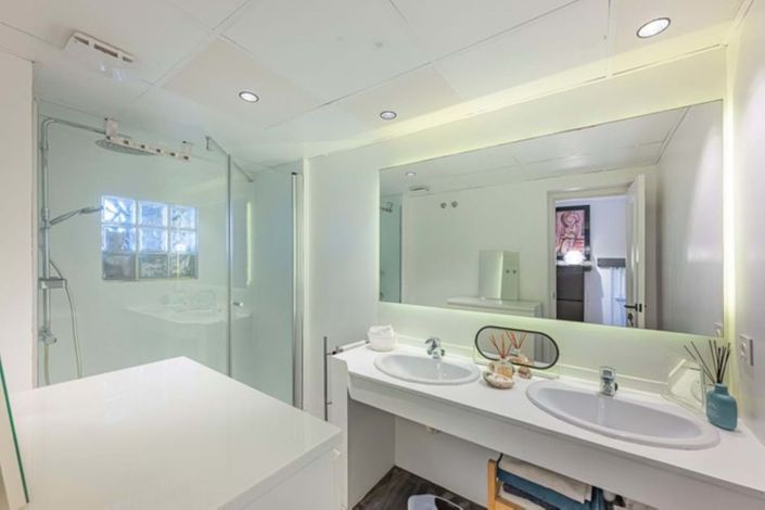 Image No.22-3 Bed Penthouse for sale