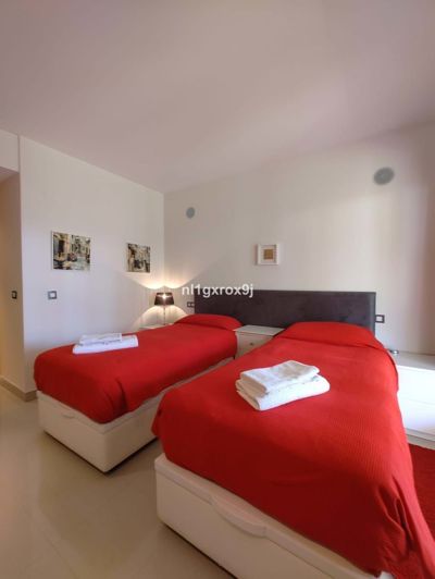 Image No.15-2 Bed Apartment for sale