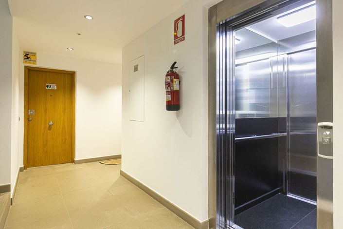 Image No.44-3 Bed Apartment for sale