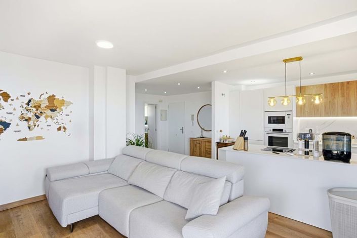 Image No.17-2 Bed Apartment for sale