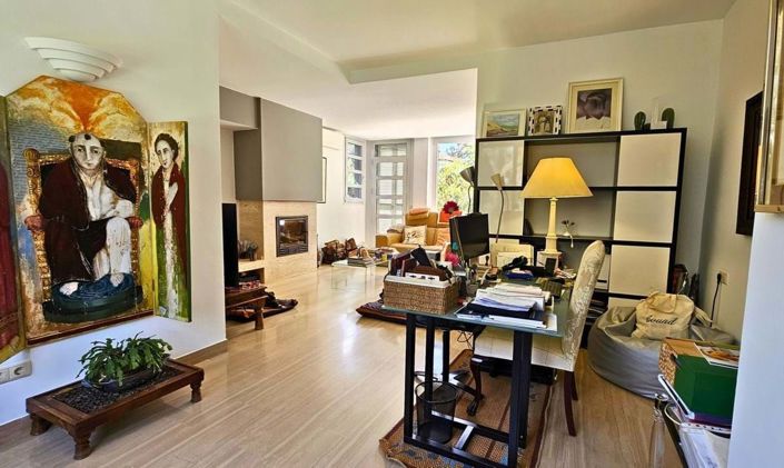 Image No.21-5 Bed Villa for sale