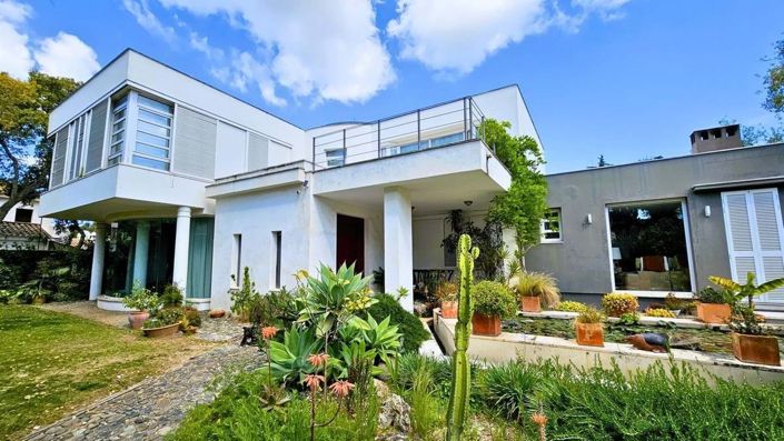 Image No.25-5 Bed Villa for sale