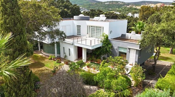 Image No.3-5 Bed Villa for sale