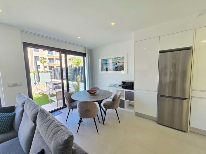 Image No.11-3 Bed Villa for sale