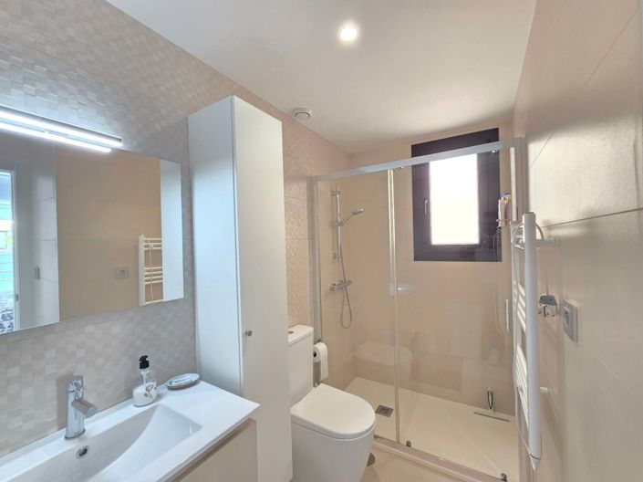 Image No.27-3 Bed Villa for sale