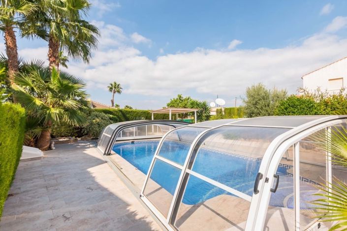 Image No.102-2 Bed Villa for sale