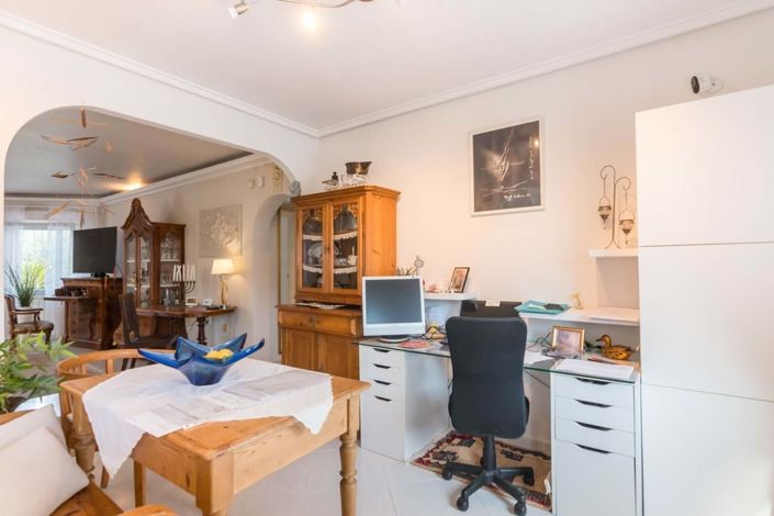 Image No.76-2 Bed Villa for sale