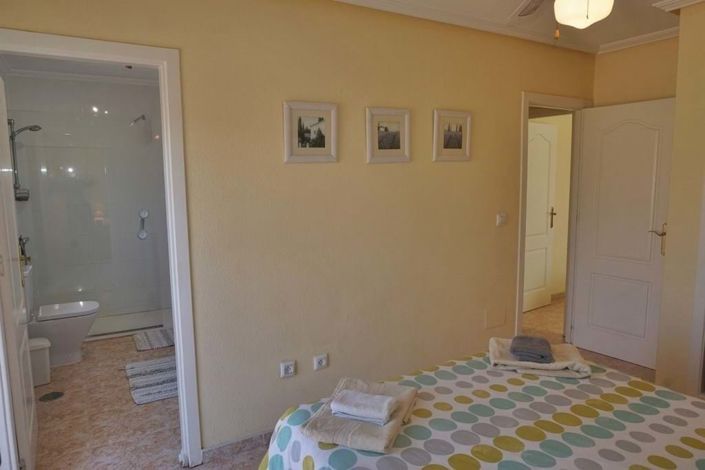 Image No.16-3 Bed Villa for sale