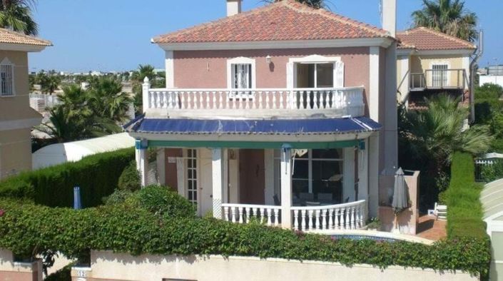 Image No.20-3 Bed Villa for sale