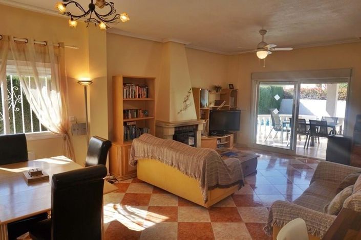 Image No.8-3 Bed Villa for sale