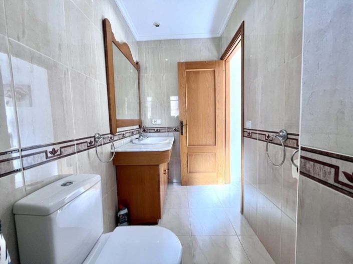 Image No.26-Villa de 4 chambres à vendre à Orihuela Costa