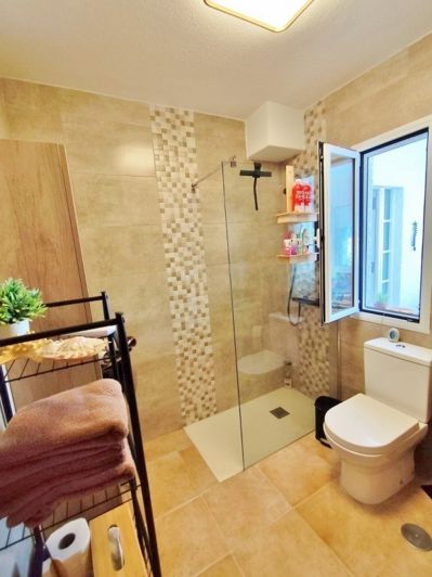 Image No.22-4 Bed Villa for sale