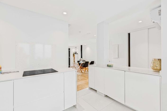 Image No.13-3 Bed Townhouse for sale