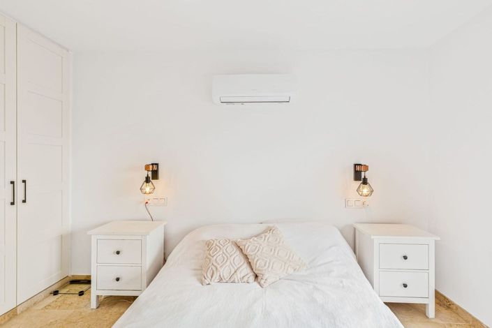 Image No.21-3 Bed Townhouse for sale