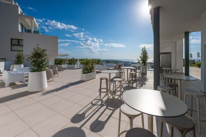 Image No.42-2 Bed Apartment for sale