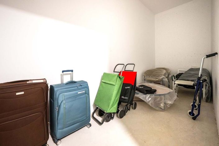 Image No.61-2 Bed Apartment for sale