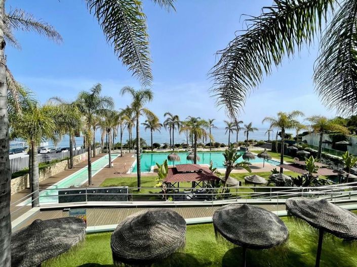 Image No.1-3 Bed Apartment for sale