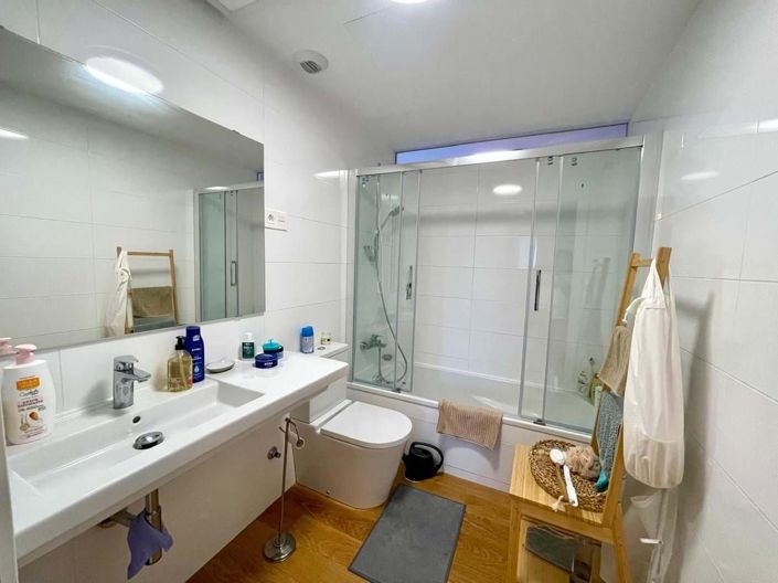 Image No.28-3 Bed Apartment for sale