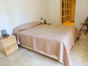 1447-647669-78d1f4f8b6655591b02d22fabb36a692d