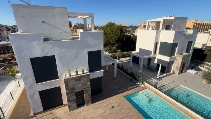 Image No.18-3 Bed Villa for sale