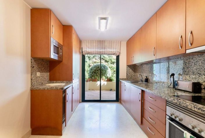 Image No.12-2 Bed Apartment for sale