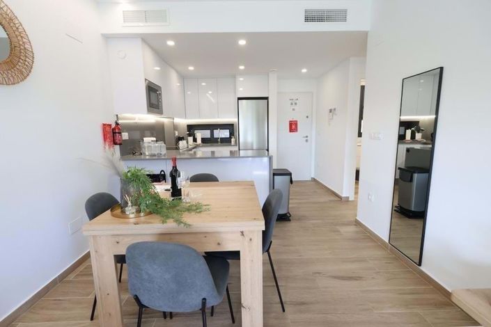 Image No.7-2 Bed Apartment for sale