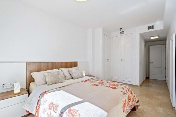 Image No.16-2 Bed Apartment for sale