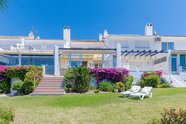 Image No.5-Maison de ville de 2 chambres à vendre à Estepona