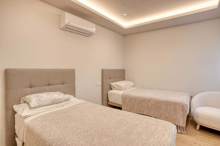 Image No.8-2 Bed Penthouse for sale