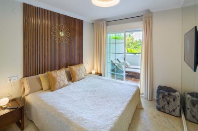 1447-646905-78d1f4f8b6655591b02d22fabb36a692d