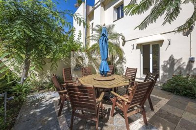 1447-640775-78d1f4f8b6655591b02d22fabb36a692d