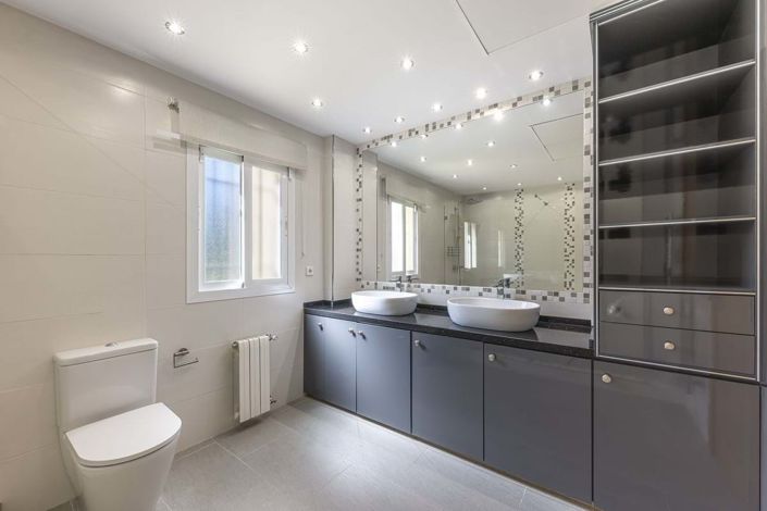 Image No.5-5 Bed Villa for sale