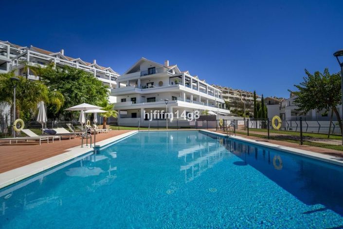 Image No.1-Penthouse de 2 chambres à vendre à Estepona