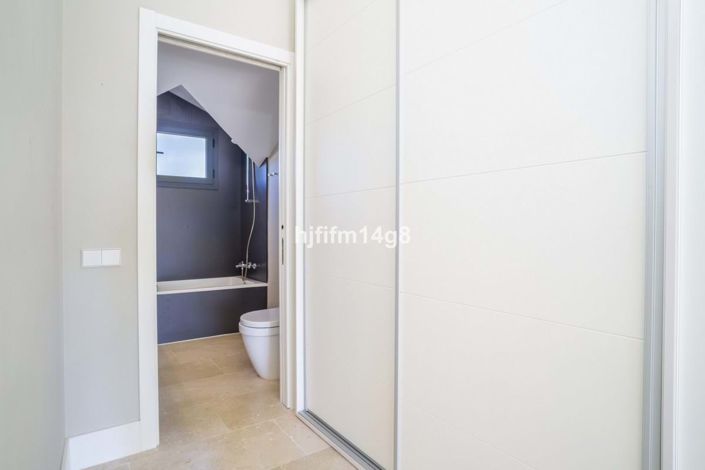 Image No.14-Penthouse de 2 chambres à vendre à Estepona