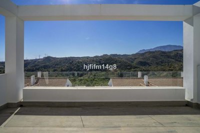 1447-646881-78d1f4f8b6655591b02d22fabb36a692d