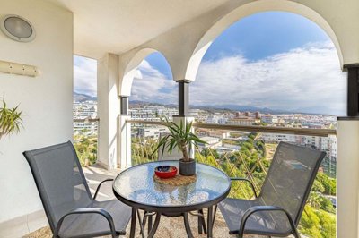 1447-647654-78d1f4f8b6655591b02d22fabb36a692d