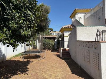 1447-648098-78d1f4f8b6655591b02d22fabb36a692d